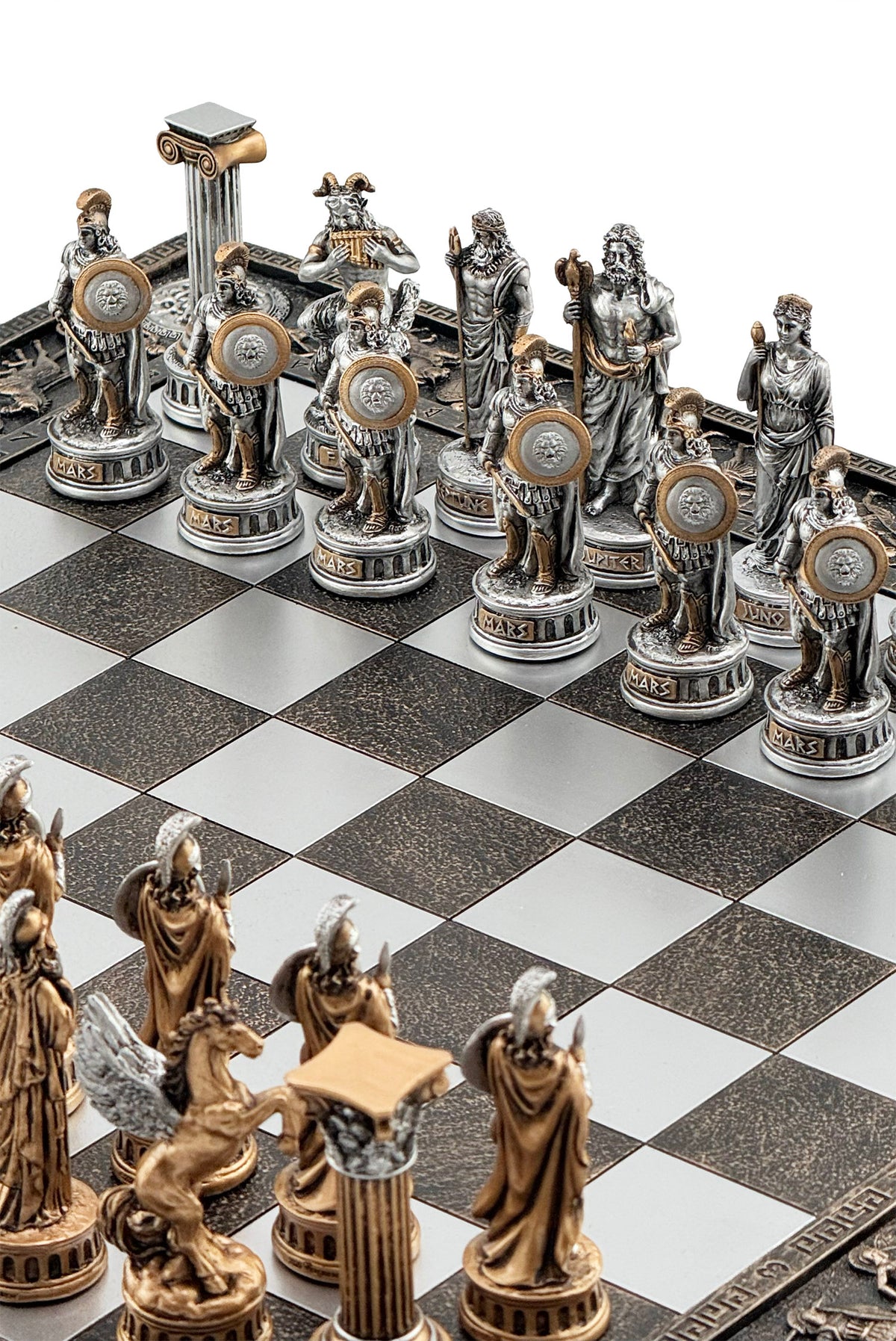 Schachset aus Kunstharz – Griechische Mythologie vs. Römische Mythologie, handbemalt